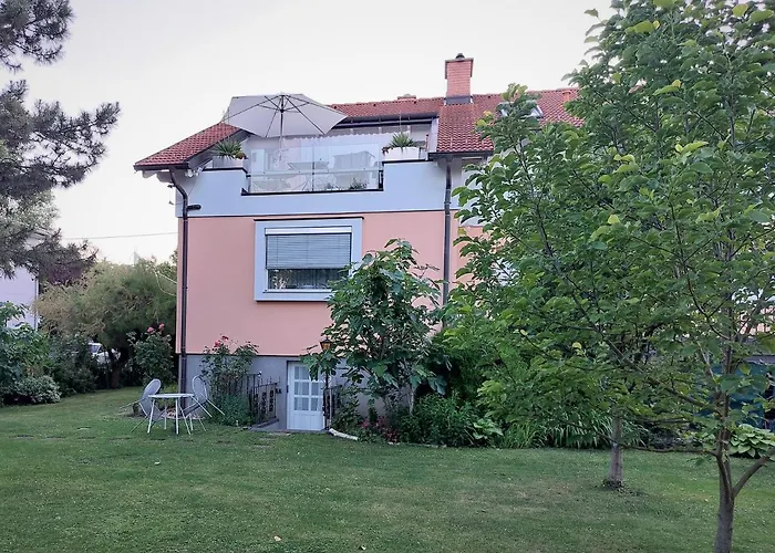 Austria Center - An Der Donau Apartmán *