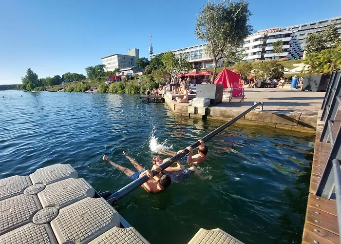 Austria Center - An Der Donau Apartmán Vídeň