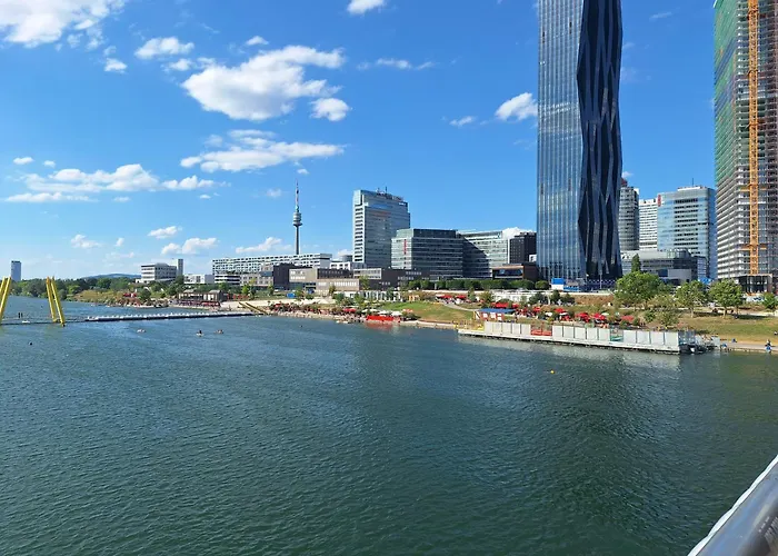 Apartmán Austria Center - An Der Donau